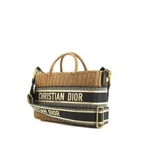 sac dior moins cher|dior japan bag.